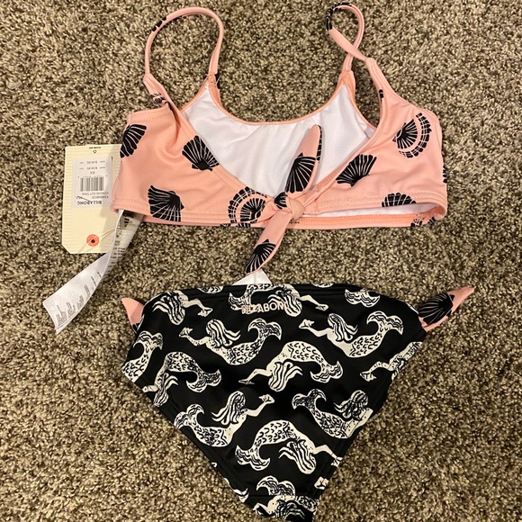 Billabong Girls Sz 6X Swimsuit - Picture 3 of 5